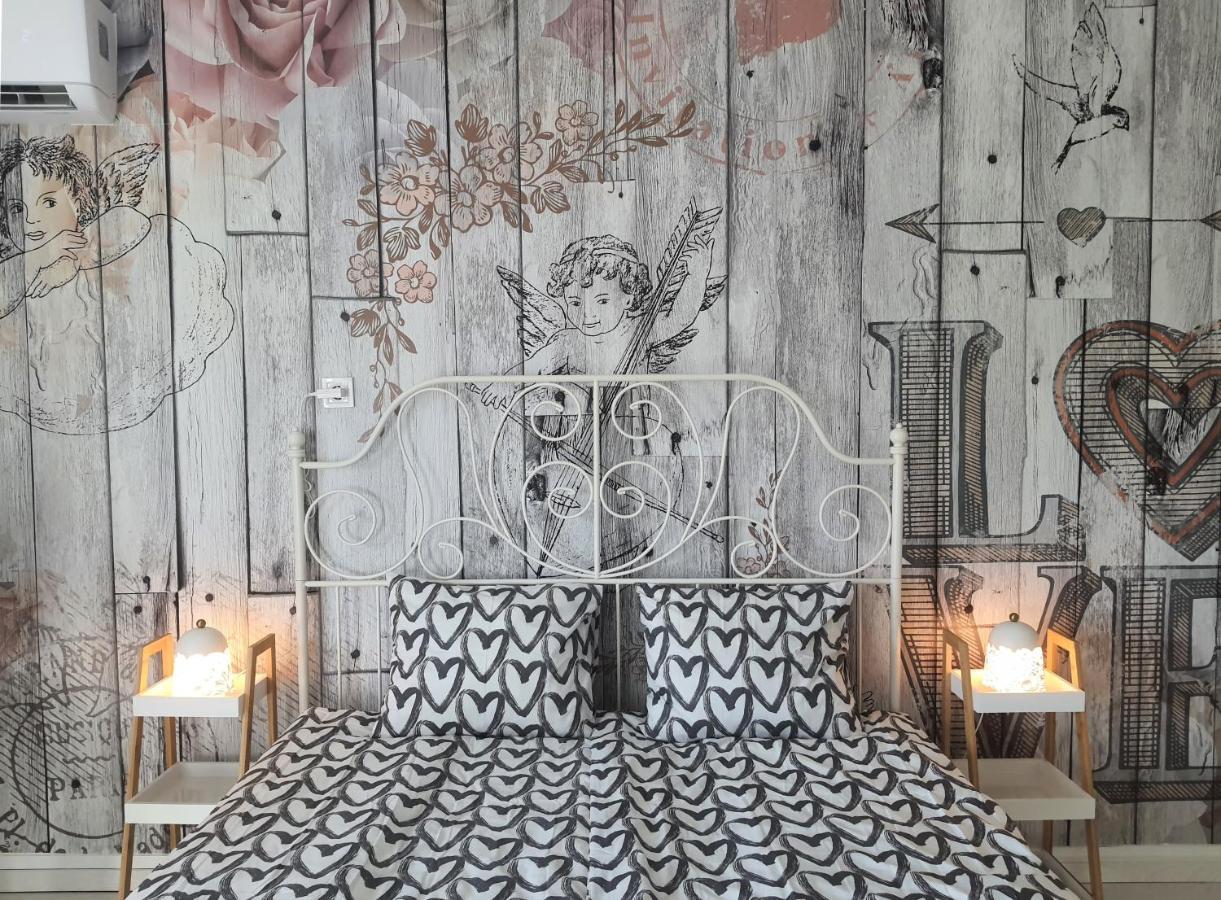 Hegyalja Apartman Miskolc Esterno foto