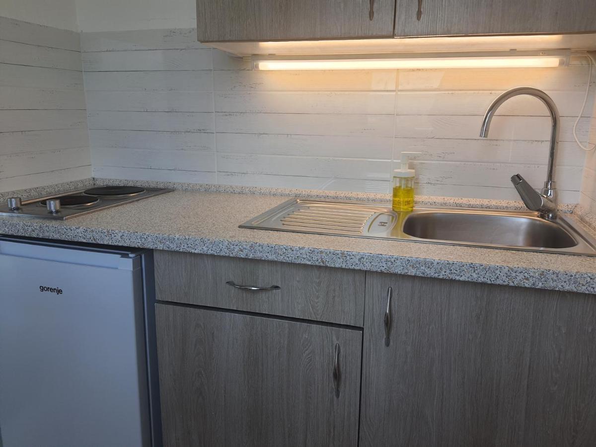 Hegyalja Apartman Miskolc Esterno foto