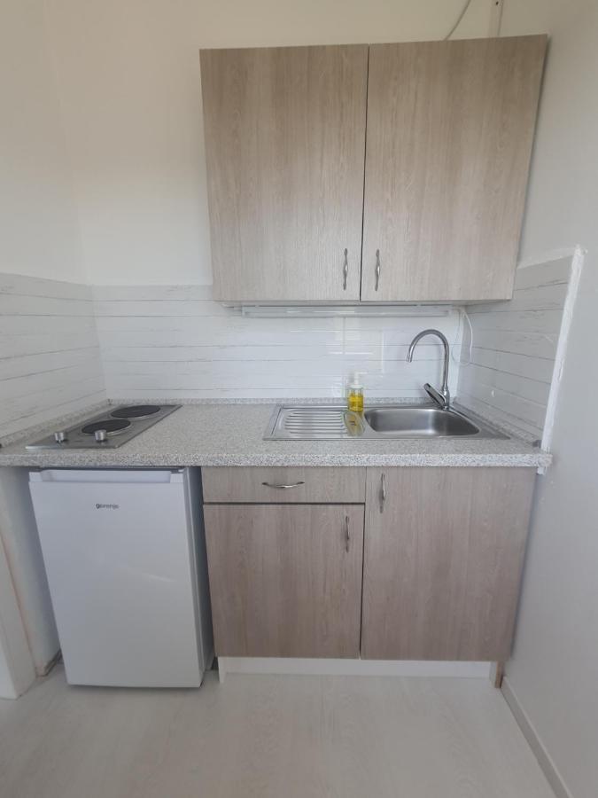 Hegyalja Apartman Miskolc Esterno foto